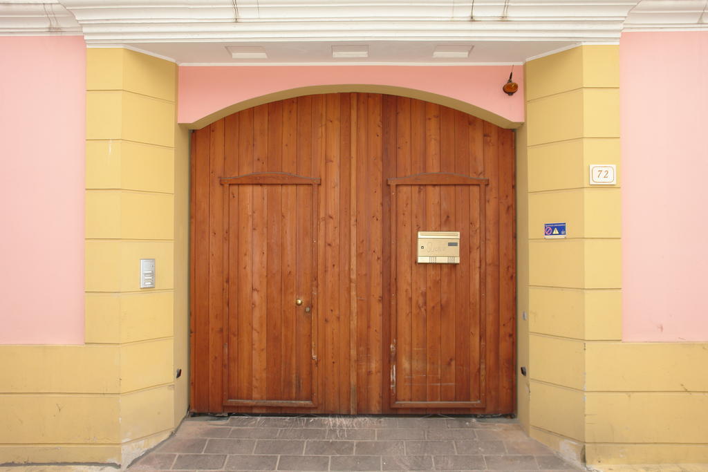 מונסרטו Pauli'S Holiday House מראה חיצוני תמונה